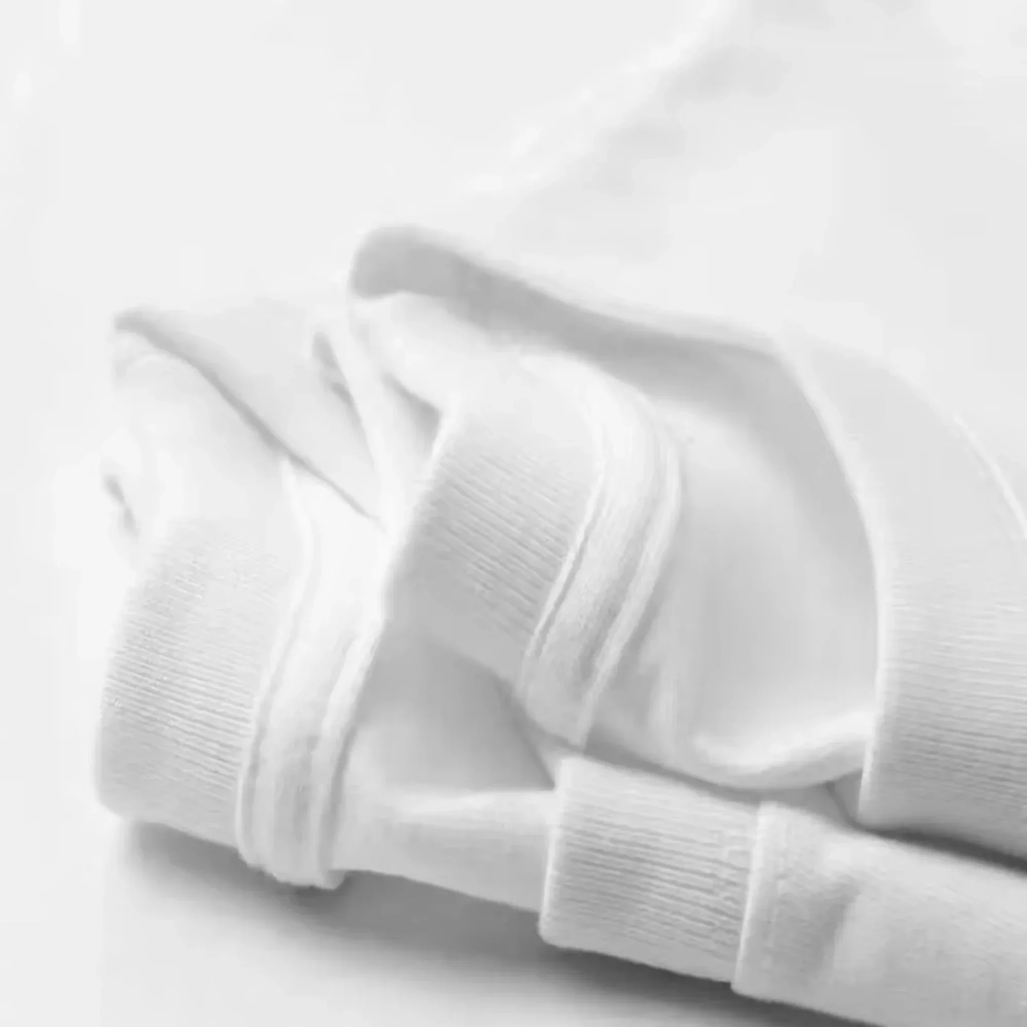 تي شيرت رومان رينز الأصلي بتصم - مراجعة Summer Reign Clothing وسعره